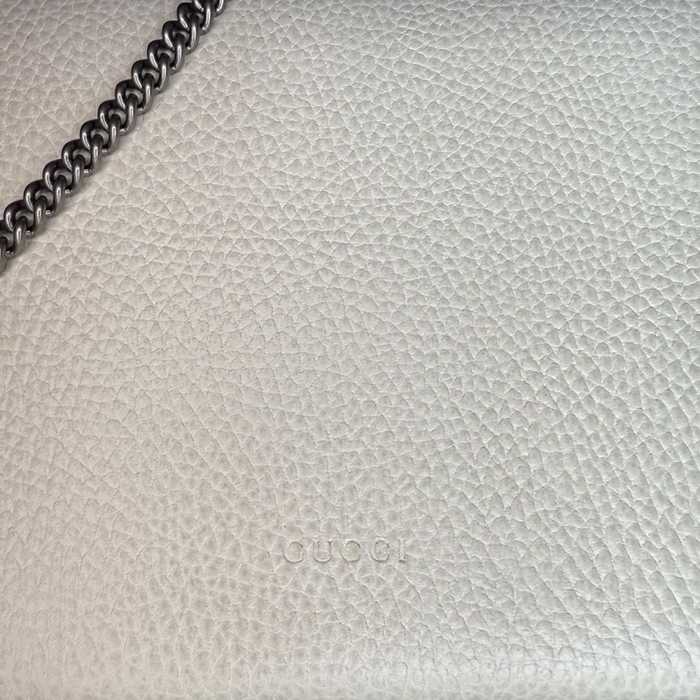 Gucci Ivory White Leather Dionysus Wallet on Chain (WOC) Bag - Picture 8 of 16